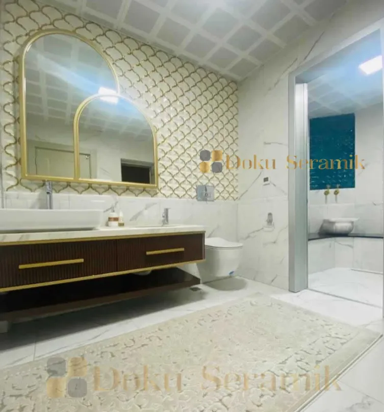 Private Collection Ceramics -0042