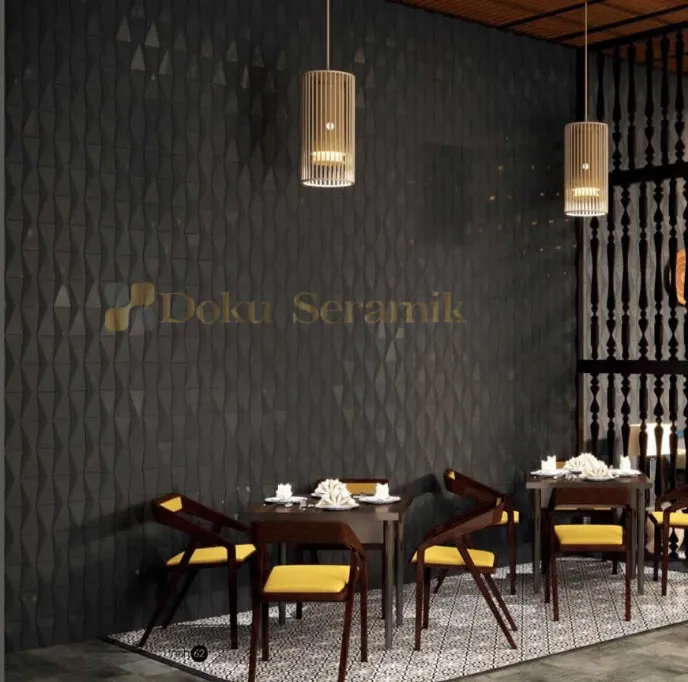 Private Collection Ceramics -0061